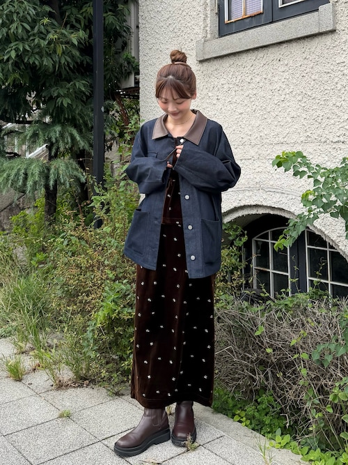 「REMOON(リムーン)の花柄ベロアキャミソール(キャミソール)」を使った、ゆづきさん(レディース・160cm)の秋コーディネート
