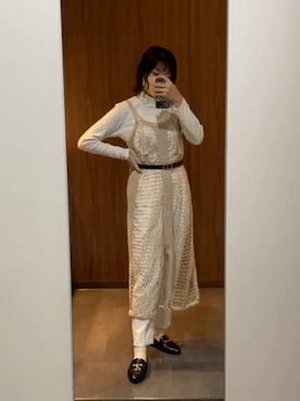 イズヒアーさんのコーディネート