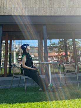 イズヒアーさんのコーディネート