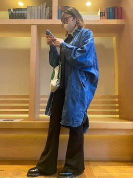 イズヒアーさんのコーディネート