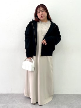 「アイテム（ワンピース/ドレス、ベージュ系）」を使った、SMILE LAND（スマイルランド）さん（レディース・155cm）の秋コーディネート