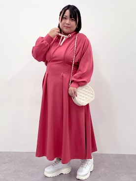 「marun（マルン）のアイテム」を使った、SMILE LAND（スマイルランド）さん（レディース・154cm）の秋コーディネート