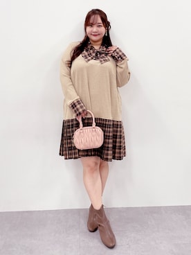 「marun（マルン）のアイテム」を使った、SMILE LAND（スマイルランド）さん（レディース・158cm）の秋コーディネート