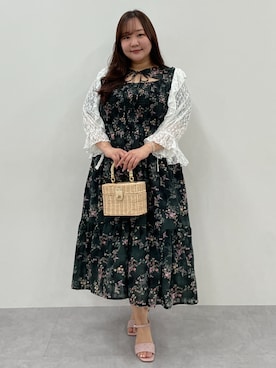 「nissen（ニッセン）の＜大きいサイズ＞ボレロ風フラワープリントワンピース marun（ワンピース、ブラック系）」を使った、SMILE LAND（スマイルランド）さん（レディース・155cm）の春コーディネート