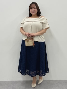 「nissen（ニッセン）の＜大きいサイズ＞肩リボンオフショルダーテレコリブカットソー marun（Tシャツ/カットソー、グレー系）」を使った、SMILE LAND（スマイルランド）さん（レディース・155cm）の春コーディネート