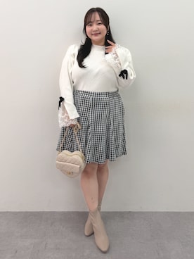 「nissen（ニッセン）の＜大きいサイズ＞千鳥チェックジャガードスカート marun（スカート、ブラック系）」を使った、SMILE LAND（スマイルランド）さん（レディース・159cm）の秋コーディネート