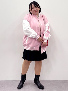 「アイテム（スタジャン）」を使った、SMILE LAND（スマイルランド）さん（レディース・154cm）の秋コーディネート