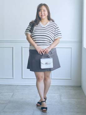 「nissen（ニッセン）の3月6日午前11:00 予約販売開始!!＜大きいサイズ＞【らめちゃんコラボ】スキッパーボーダーニットトップス（ニット/セーター、ホワイト系）」を使った、SMILE LAND（スマイルランド）さん（レディース・155cm）の春コーディネート