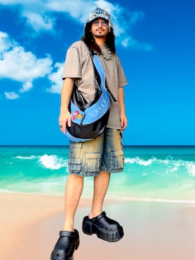 「アイテム（ハット、ブルー系）」を使った、路傍の佐藤 さん（メンズ・169cm）の夏コーディネート