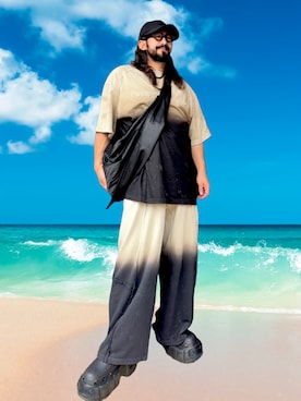 「hatra（ハトラ）のアイテム」を使った、路傍の佐藤 さん（メンズ・169cm）の夏コーディネート
