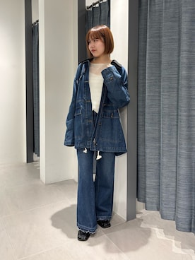「KBF（ケイビーエフ）の2WAYカラーデニムカバーオール（カバーオール、ブルー系）」を使った、えみかさん（レディース・155cm）の秋コーディネート