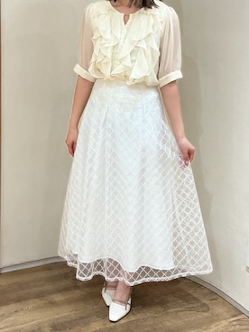 「MISCH MASCH（ミッシュマッシュ）の2026春夏新作 パウダーシフォンバー付きラッフル5分袖ブラウス（シャツ/ブラウス、イエロー系）」を使った、アトレ川崎店さん（レディース・155cm）の春コーディネート