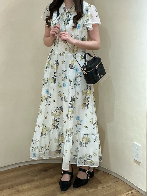2026春夏新作 ボタニカルフラワーワンピース
