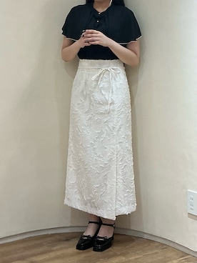 「MISCH MASCH（ミッシュマッシュ）の2026春夏新作 ケープ袖配色ジョーゼットブラウス（シャツ/ブラウス、ブラック系）」を使った、アトレ川崎店さん（レディース・155cm）の春コーディネート