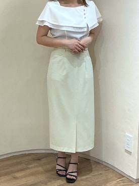 「MISCH MASCH（ミッシュマッシュ）の2026春夏新作 ポケット配色ベルト付きタイトスカート（スカート、ホワイト系）」を使った、アトレ川崎店さん（レディース・155cm）の春コーディネート