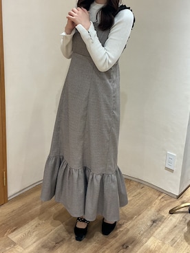 「アイテム（ジャンパースカート）」を使った、アトレ川崎店さん（レディース・158cm）の秋コーディネート