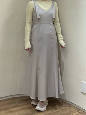 「MISCH MASCH（ミッシュマッシュ）の2026春夏新作 ベーシックハイネックラメリブニット（ニット/セーター、イエロー系）」を使った、アトレ川崎店さん（レディース・155cm）の春コーディネート