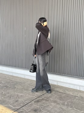 「COLONY 2139（コロニートゥーワンスリーナイン）のアイテム（パンツ）」を使った、minneyu0さん（レディース・168cm）の春コーディネート