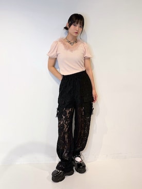 「jouetie（ジュエティ）のフェザードッキングトップス（Tシャツ/カットソー、ピンク系）」を使った、AMANEさん（レディース・163cm）の夏コーディネート