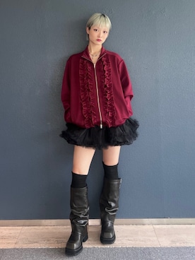 「アイテム（ジャージ、レッド系）」を使った、AMANEさん（レディース・163cm）の秋コーディネート