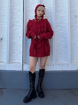 「アイテム（ニットキャップ/ビーニー、レッド系）」を使った、AMANEさん（レディース・163cm）の秋コーディネート