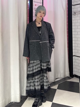 「jouetie（ジュエティ）のアイテム（スニーカー）」を使った、AMANEさん（レディース・163cm）の秋コーディネート