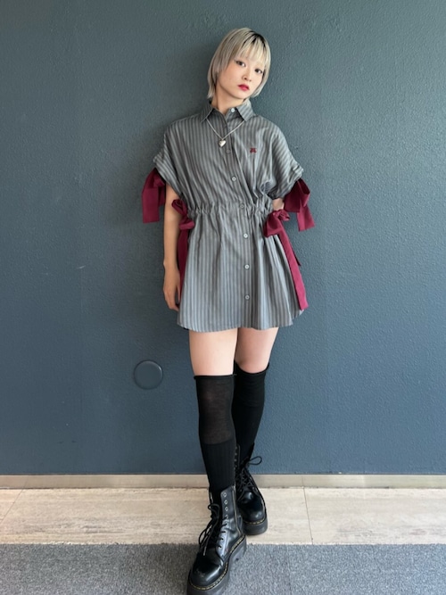 Urban Outfitters☆ メタリックハート・ロングネックレス ビッグハートロングネックレス(ネックレス)|jouetie