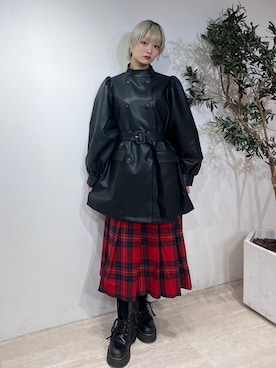 「アイテム（その他アウター、ブラック系）」を使った、AMANEさん（レディース・163cm）の秋コーディネート