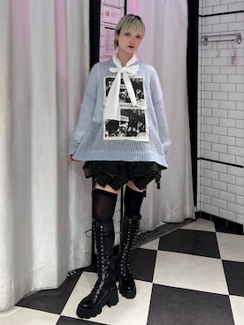 「アイテム（デニムスカート）」を使った、AMANEさん（レディース・163cm）の秋コーディネート