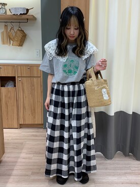 「カジュアルガーリー」｜つさん（レディース・152cm）の春コーディネート