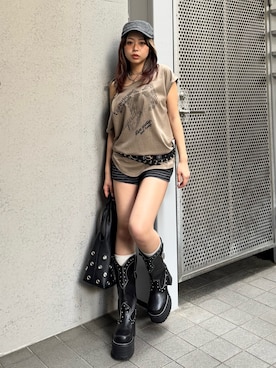 「EVRIS（エヴリス）のアイテム」を使った、藤岡真央さん（レディース・154cm）の春コーディネート