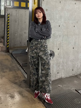 「アウターコーデ」｜「アイテム（デニムジャケット）」を使った、藤岡真央さん（レディース・154cm）の冬コーディネート