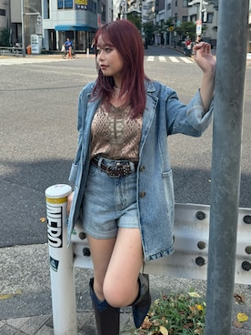 「EVRIS（エヴリス）のアイテム（デニムジャケット）」を使った、藤岡真央さん（レディース・154cm）の秋コーディネート