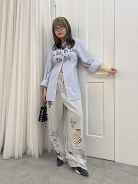 「EVRIS（エヴリス）のアイテム（パンツ）」を使った、藤岡真央さん（レディース・154cm）の夏コーディネート