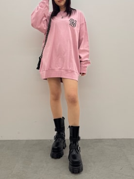 「EVRIS（エヴリス）のダブルベルトバックルデザインワークブーツ（ブーツ、ブラック系）」を使った、藤岡真央さん（レディース・154cm）の春コーディネート