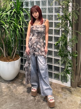 「EVRIS（エヴリス）のアイテム」を使った、藤岡真央さん（レディース・154cm）の春コーディネート