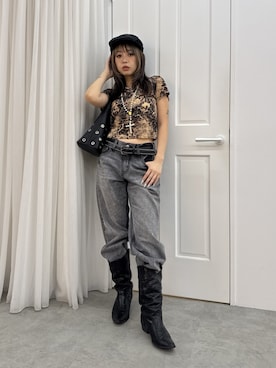 「EVRIS（エヴリス）のアイテム（パンツ）」を使った、藤岡真央さん（レディース・154cm）の夏コーディネート