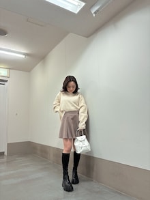 「GYDA（ジェイダ）のBUNNYSTERSカラーニットトップス（ニット/セーター）」を使った、senonさん（レディース・147cm）の冬コーディネート