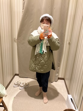 「アイテム（ハンチング/ベレー帽、シルバー系）」を使った、risaさん（レディース・152cm）の冬コーディネート