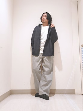 「tk.TAKEO KIKUCHI（ティーケータケオキクチ）のアイテム（トップス）」を使った、terashinさん（メンズ・178cm）の夏コーディネート