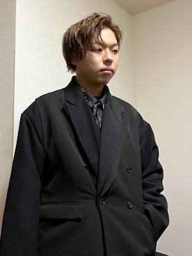 「Ellno Loset（エルノロゼット）のアイテム（テーラードジャケット）」を使った、 うりーさん（メンズ・173cm）の冬コーディネート