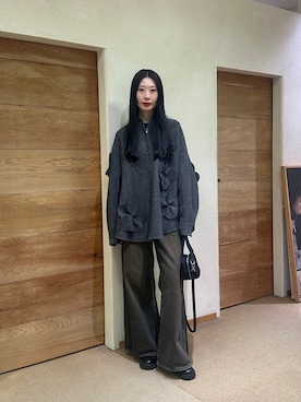 「シャツジャケット」｜「アイテム（その他アウター）」を使った、Yamamura Mahiroさん（レディース・166cm）の冬コーディネート