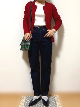 「アイテム（アナログ腕時計、ピンク系）」を使った、はまちまるさん（レディース・158cm）の冬コーディネート