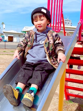 「ボアスニーカー」｜✳︎うっちー✳︎さん（キッズ・110cm）の冬コーディネート