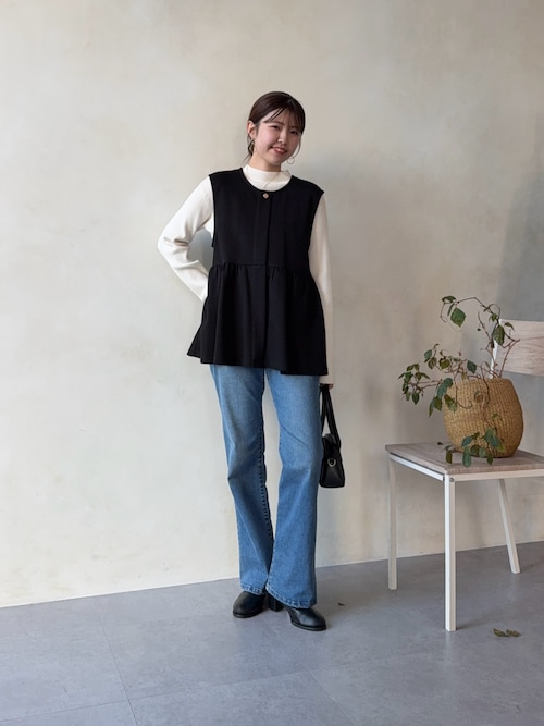 セール】セミフレアデニムパンツ（デニムパンツ）｜Chez toi（シェトワ