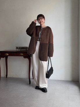 「アイテム（ムートンコート）」を使った、manakaさん（レディース・155cm）の冬コーディネート