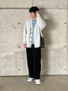 「アイテム（カーディガン/ボレロ、ホワイト系）」を使った、ryujiさん（メンズ・172cm）の冬コーディネート