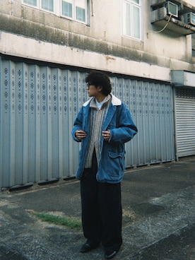 「Guess（ゲス）のアイテム」を使った、CURTIS さん（メンズ・174cm）の冬コーディネート