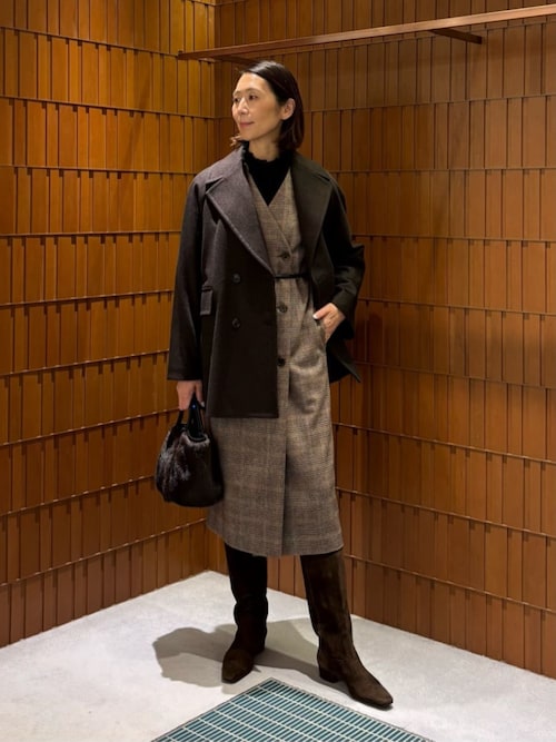 トゥモローランド　Ａラインピーコートショート丈　TOMORROWLAND完売美品 TOMORROWLAND collection ピーコート pコート ウェービーカシミヤ