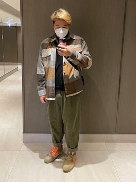 「off white」｜「アイテム（ジャケット/アウター）」を使った、西九 West 9ineさん（メンズ・179cm）の冬コーディネート
